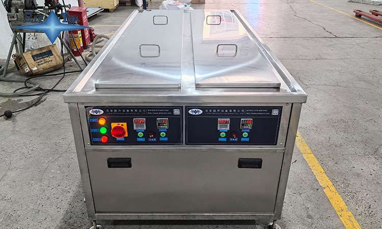 超聲波清洗機(jī)的機(jī)油選擇：類型、特性與應(yīng)用指南